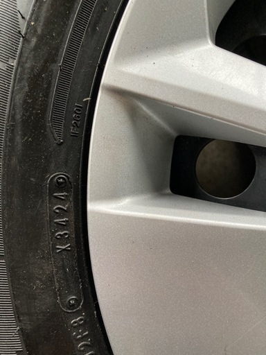 DUNLOP 195/65R16 24年製　夏タイヤ　タイヤホイールセット