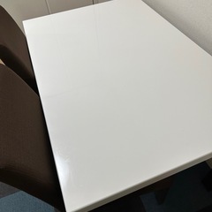 テーブルの画像