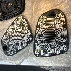 30アルファード後期(RAV4)トヨタ純正ミラー熱線入りの画像