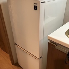 （4月26日受取限定）冷蔵冷凍庫　　シャープの画像