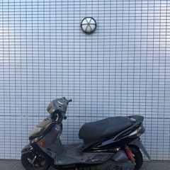 ヤマハ　シグナスX SR  2型　125cc  バイクの画像