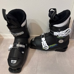 サロモン　子供スキーブーツの画像