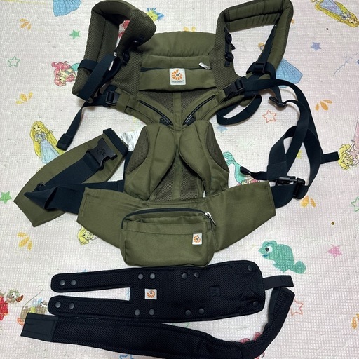 ergobaby 抱っこ紐 オリーブグリーン
