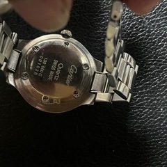 カルテイア (せな) 藤枝のアクセサリー《腕時計》の中古・古着あげます 