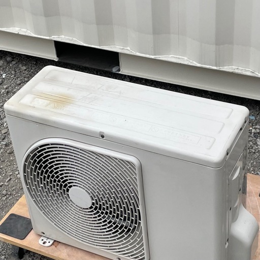 取付け可 ! !◇東芝 エアコン 6畳用 2019年製 内部クリーンRAS-F221M 高圧洗浄済み ! 保証付 ! 取り外し無料 !
