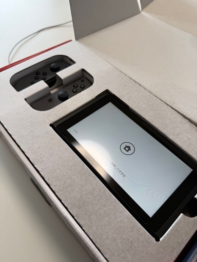 Switch外箱と付属品付き【中古】