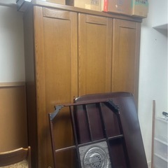 木製家具（ワードロープ、学習机など）の画像
