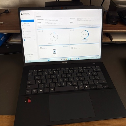【ほぼ新品】ASUS Vivobook 14 (2025モデル) SSD 1TB / メモリ16GB