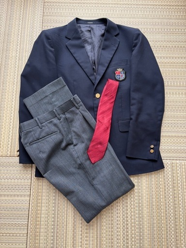 立命館守山高校　男子制服　　