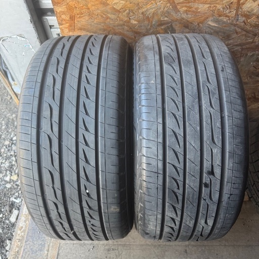 バリ山　BRIDGESTONE ブリヂストン　ブリジストン　REGNO 255/40R18 夏タイヤ　2018年製　18インチ　2本