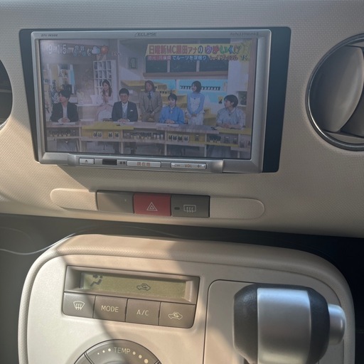 値下げしました。足車?にどうですか？走行中テレビも見れます。込み込み１２万でOKです。