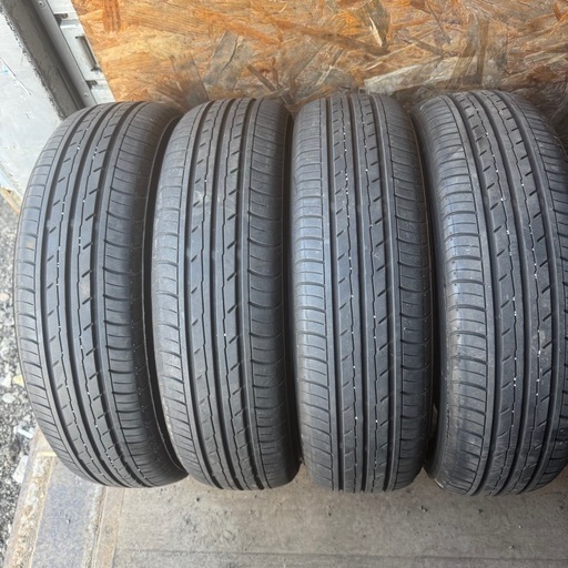 バリ山　YOKOHAMA BluEarth-Es ES32 155/65R14 夏タイヤ　2022年〜2024年　14インチ