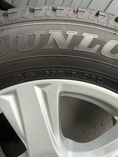 スタッドレス16インチ   トヨタ純正ホイール付き