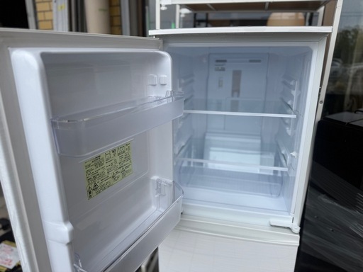 SHARP 137L 2ドア冷蔵庫　20年製　0405-01