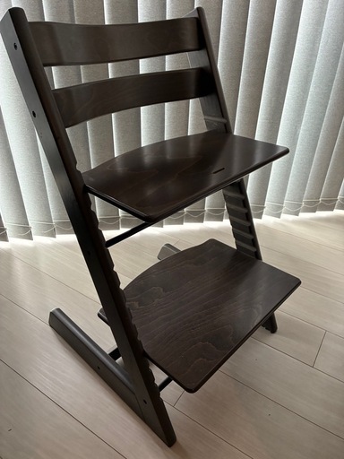 トリップトラップ　グレー