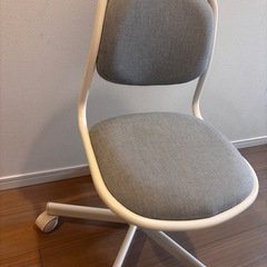 IKEA イケア ORFJALL  子供用チェアの画像