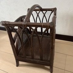 ラック、本立ての画像