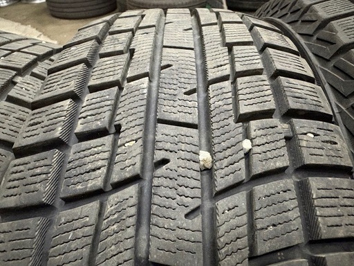2024年製　YOKOHAMA イエローハッド専売品 175/65R14 4本 冬タイヤ中古 8分山 キューブbBデミオスイフトなどに