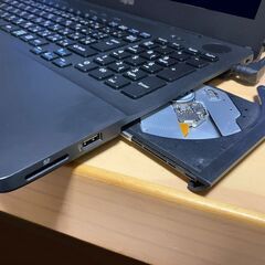 ノートパソコン 富士通  FMV LIFEBOOK AH45/X の画像