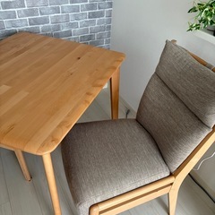 ダイニングテーブルセット　2人用の画像