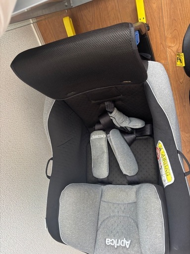 [値下げしました]Apricaチャイルドシート360°ISOFIX