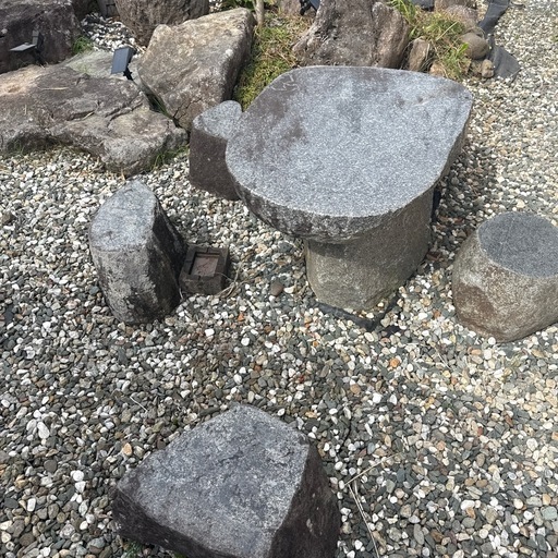 石　テーブル　イス　セット