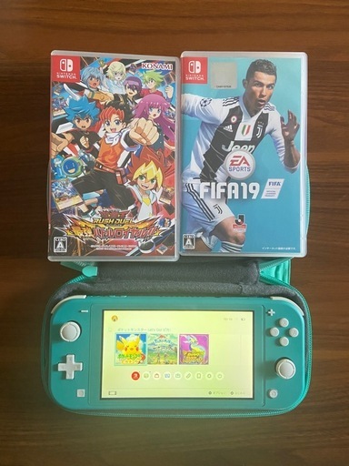 Nintendo Switch Lite ターコイズ 本体 ニンテンドースイッチライト ケース、ソフト2本付き 充電器有り