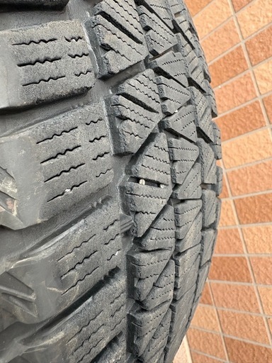 235/55R18 DM-V3 22年製6〜7分山中古タイヤ4本　札幌引き取り可