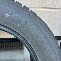 【激安】スタッドレスタイヤ　215/60R16 95Hの画像
