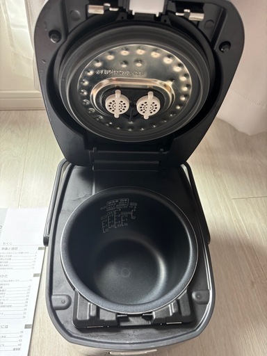 炊飯器　3合　2024製