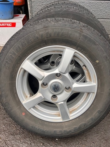 175/80R14  99N  ブリヂストンR680 タイヤアルミ4本セット　バネット用