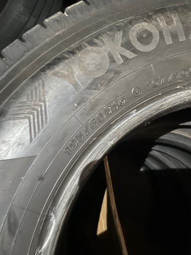 新品未使用ハイエース、トラックなどのタイヤ❗️