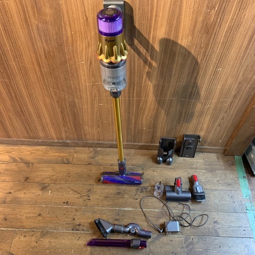 ダイソン　Dyson digital slim SV18 スティッククリーナー