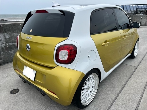 スマート　フォーフォー　ブラバスエクスクルーシブ　カスタム多数　smart forfour