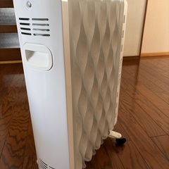 オイルヒーター　アイリスオオヤマ KIWH2-1210Mの画像