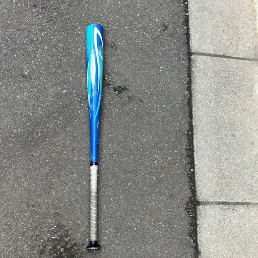 軟式野球　バット　アシックスBurstInpact LW  全面ウレタン素材