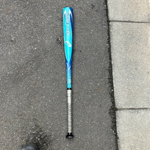 軟式野球　バット　アシックスBurstInpact LW  全面ウレタン素材