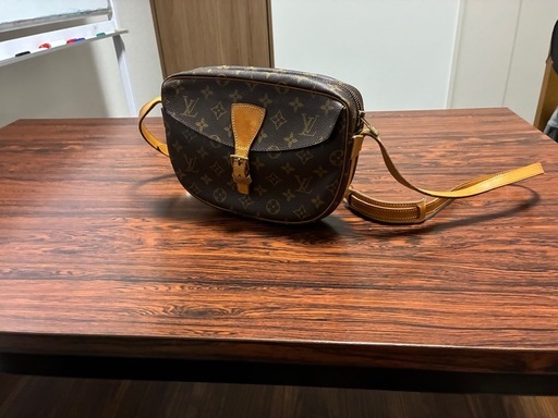 ルイヴィトン　ジュヌフィーユ　ショルダーバック