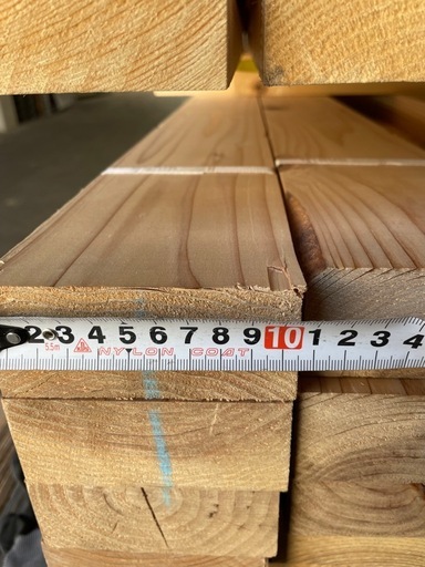 杉材　45×105×3000   100本　60,000円