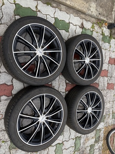 【値下げします
】サマータイヤ　ホイール付き　215/45 ZR18