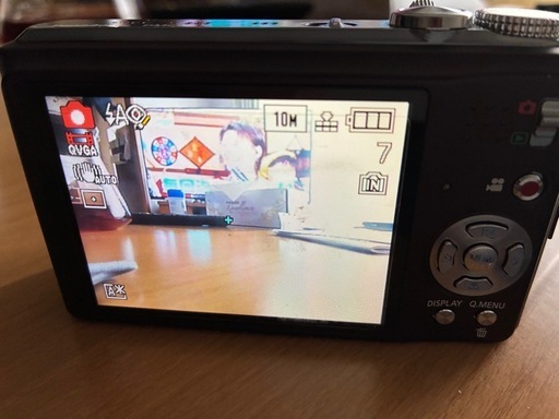 パナソニック LUMIX DMC-TZ7