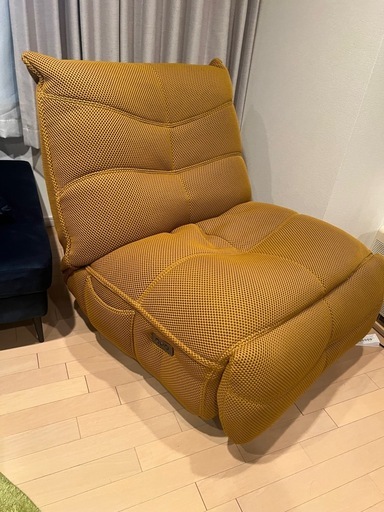 4/5.6.7受取限定　使用回数5回　電動　一人ソファ　美品　定価10万円