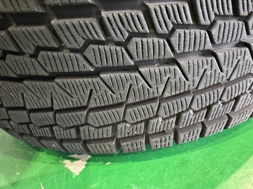 美品 スタッドレス 225/60R18 4本セット ホイール付 2024年購入
