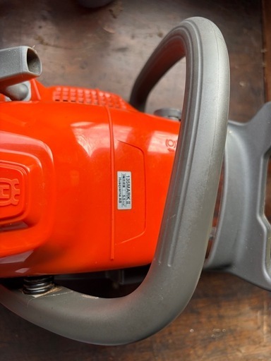 ハスクバーナ Husqvarna 135MARK2 14RT エンジンチェンソー