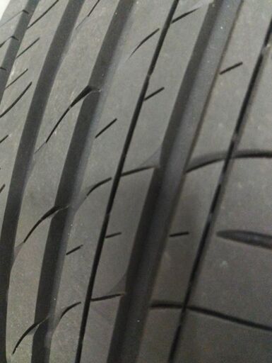 昨年購入中古タイヤ4本セット225/65/17+CX-5純正ホイール