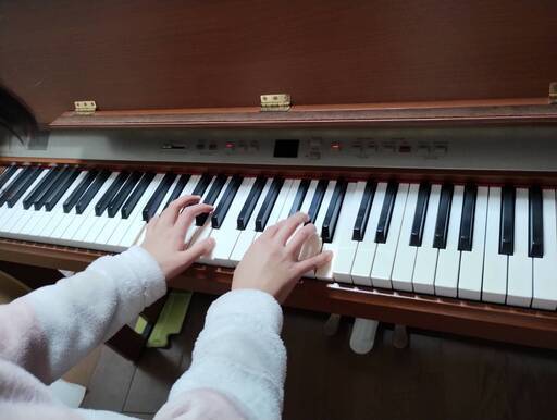 【取引中】カワイ電子ピアノ（木製） L-51　