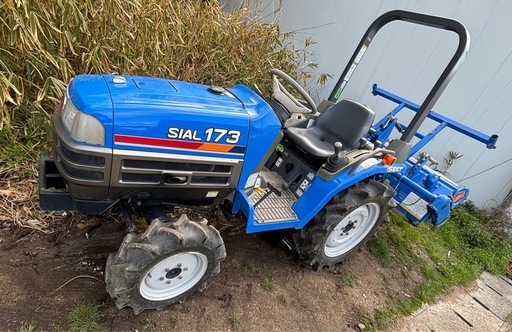 イセキ ISEKI トラクター SIAL 173 TF173F-WX 814時間 17馬力 4WD バックアップ 自動水平/深耕　PTO 正転逆転