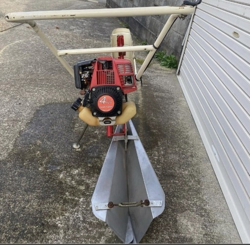 溝切り機4サイクルエンジン