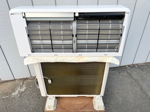 ■美品 2022年製■東芝 エアコン 大清快 6畳用 2.2kw■TOSHIBA RAS-H221R 単相100V 冷媒R32■AI学習運転 無風感空調 フィルター自動お掃除 プラズマ空清 マジック洗浄熱交換器