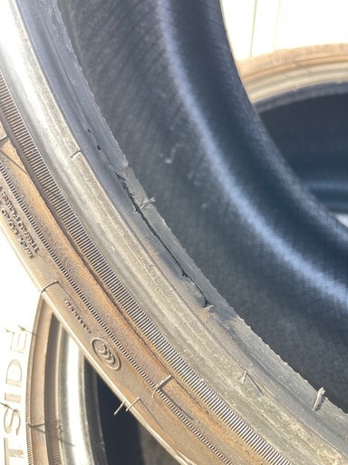 225/40R19 4本セット バリ溝 夏タイヤ 